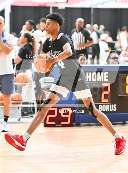 Thumbnail 3 in Dixie vs. Etiwanda (Section 7) photogallery.