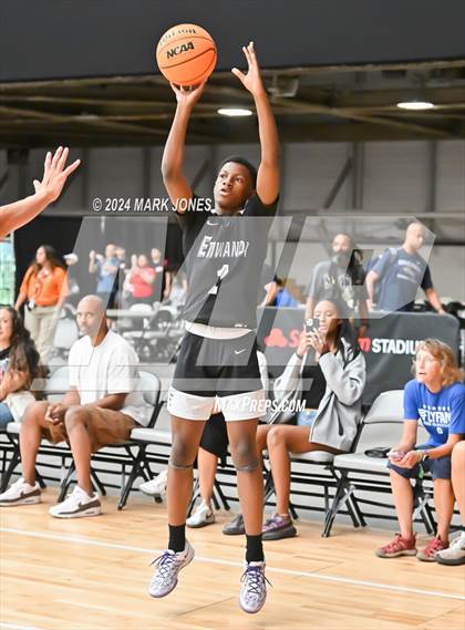 Thumbnail 1 in Dixie vs. Etiwanda (Section 7) photogallery.