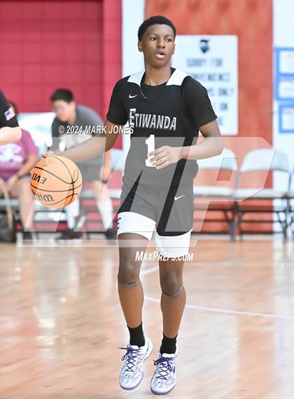 Thumbnail 2 in Dixie vs. Etiwanda (Section 7) photogallery.