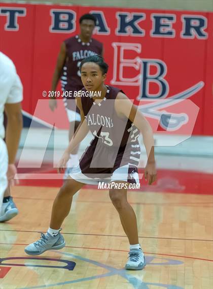 Thumbnail 3 in Independence vs. Shafter (Ralph Krave Memorial Tournament) photogallery.