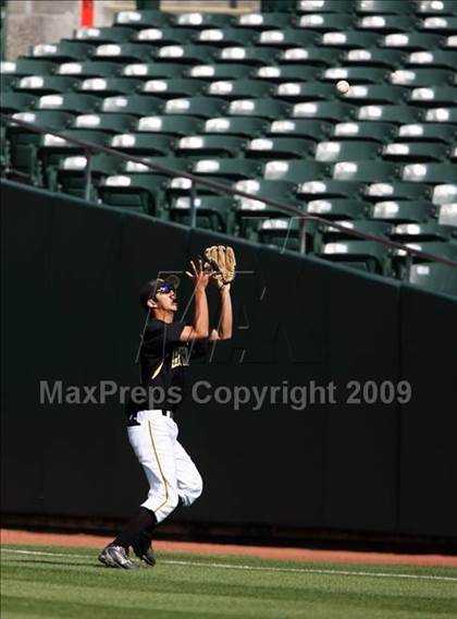 Thumbnail 2 in Alameda vs. Clayton Valley (CIF NCS D2 Final) photogallery.
