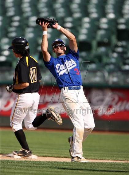 Thumbnail 2 in Alameda vs. Clayton Valley (CIF NCS D2 Final) photogallery.
