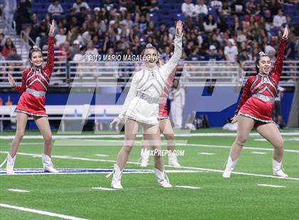 Thumbnail 2 in Pioneer vs Boerne-Champion (UIL 5A Regional Playoff) photogallery.