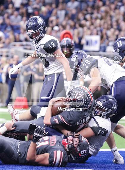 Thumbnail 2 in Pioneer vs Boerne-Champion (UIL 5A Regional Playoff) photogallery.