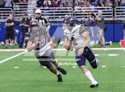 Thumbnail 2 in Pioneer vs Boerne-Champion (UIL 5A Regional Playoff) photogallery.