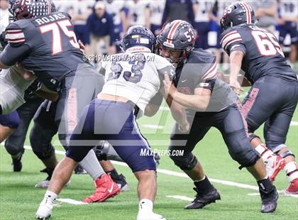 Thumbnail 3 in Pioneer vs Boerne-Champion (UIL 5A Regional Playoff) photogallery.