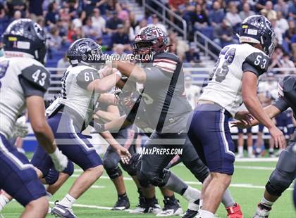 Thumbnail 1 in Pioneer vs Boerne-Champion (UIL 5A Regional Playoff) photogallery.