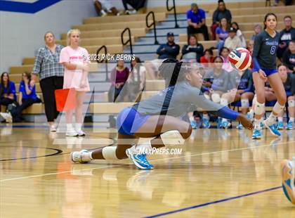 Thumbnail 3 in Grand Oaks @ Oak Ridge photogallery.
