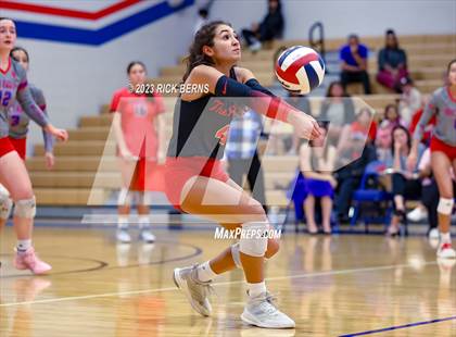 Thumbnail 2 in Grand Oaks @ Oak Ridge photogallery.
