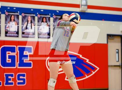 Thumbnail 3 in Grand Oaks @ Oak Ridge photogallery.