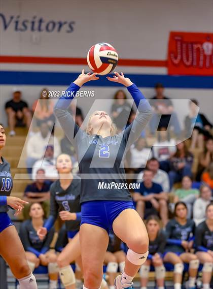 Thumbnail 3 in Grand Oaks @ Oak Ridge photogallery.