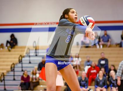 Thumbnail 2 in Grand Oaks @ Oak Ridge photogallery.