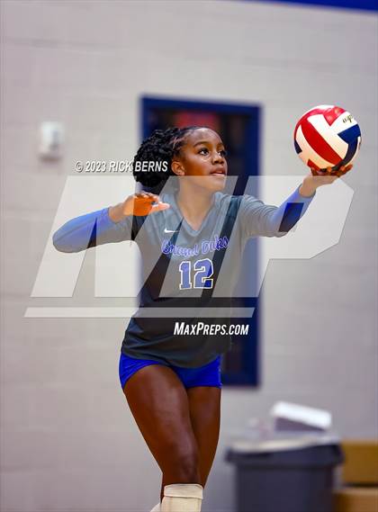 Thumbnail 3 in Grand Oaks @ Oak Ridge photogallery.
