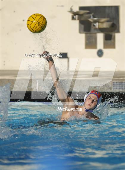 Thumbnail 1 in Agoura @ Notre Dame (SO) photogallery.
