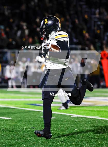 Thumbnail 1 in Murray @ Lloyd Memorial (Class 3A 2025 semifinal) photogallery.