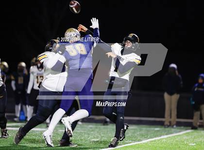 Thumbnail 3 in Murray @ Lloyd Memorial (Class 3A 2025 semifinal) photogallery.