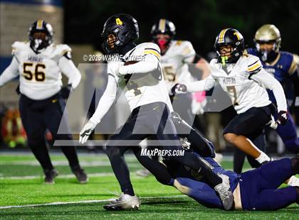 Thumbnail 2 in Murray @ Lloyd Memorial (Class 3A 2025 semifinal) photogallery.