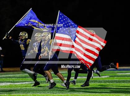 Thumbnail 3 in Murray @ Lloyd Memorial (Class 3A 2025 semifinal) photogallery.