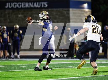 Thumbnail 2 in Murray @ Lloyd Memorial (Class 3A 2025 semifinal) photogallery.