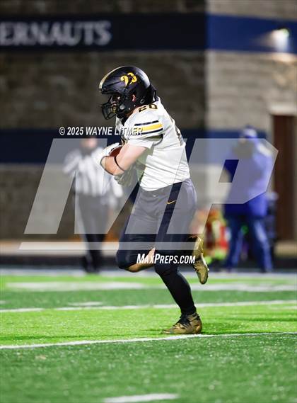 Thumbnail 3 in Murray @ Lloyd Memorial (Class 3A 2025 semifinal) photogallery.