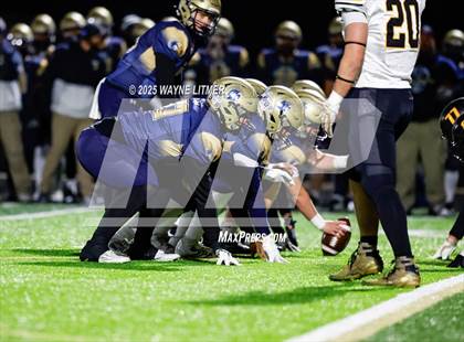 Thumbnail 2 in Murray @ Lloyd Memorial (Class 3A 2025 semifinal) photogallery.