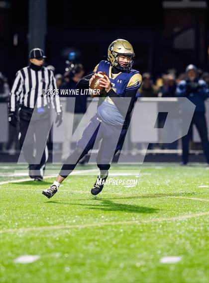 Thumbnail 1 in Murray @ Lloyd Memorial (Class 3A 2025 semifinal) photogallery.