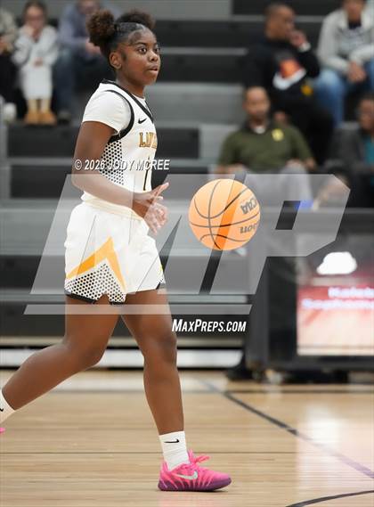 Thumbnail 2 in Tupelo @ Hernando photogallery.