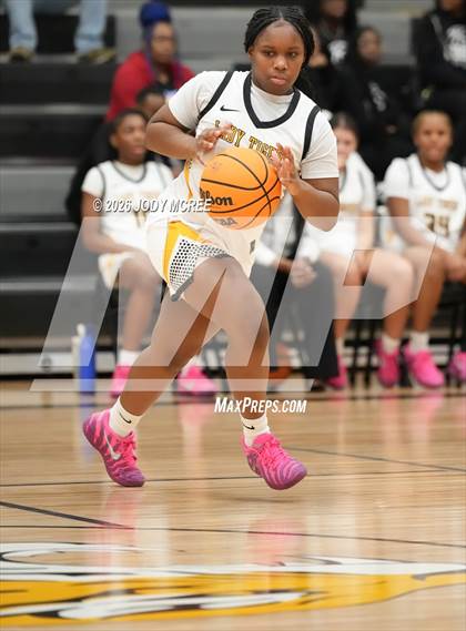 Thumbnail 3 in Tupelo @ Hernando photogallery.