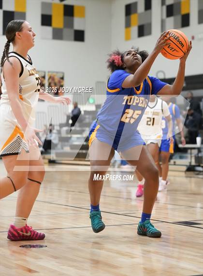 Thumbnail 1 in Tupelo @ Hernando photogallery.