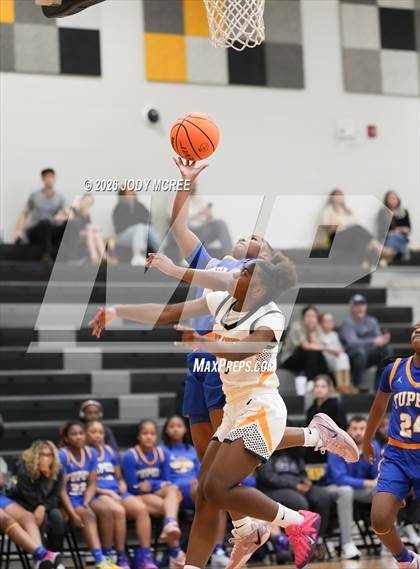 Thumbnail 1 in Tupelo @ Hernando photogallery.