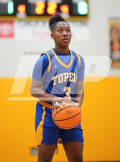 Thumbnail 2 in Tupelo @ Hernando photogallery.