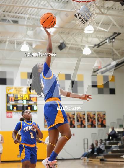 Thumbnail 1 in Tupelo @ Hernando photogallery.