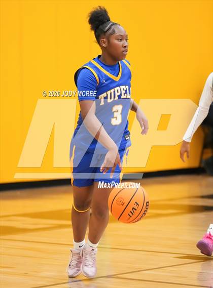 Thumbnail 1 in Tupelo @ Hernando photogallery.