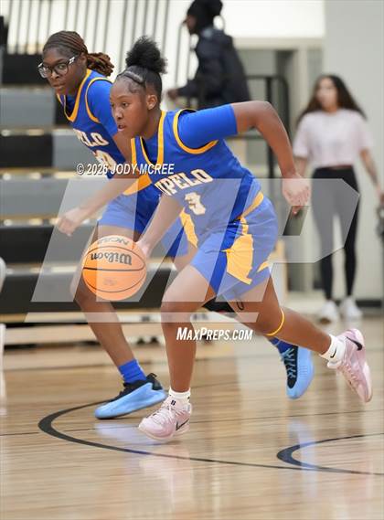 Thumbnail 3 in Tupelo @ Hernando photogallery.