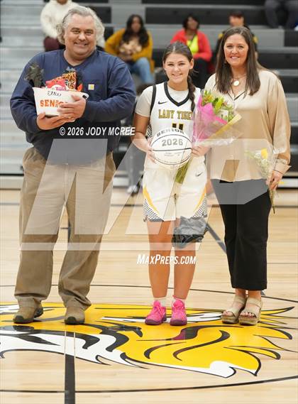 Thumbnail 2 in Tupelo @ Hernando photogallery.