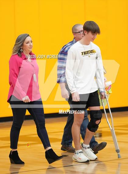 Thumbnail 2 in Tupelo @ Hernando photogallery.