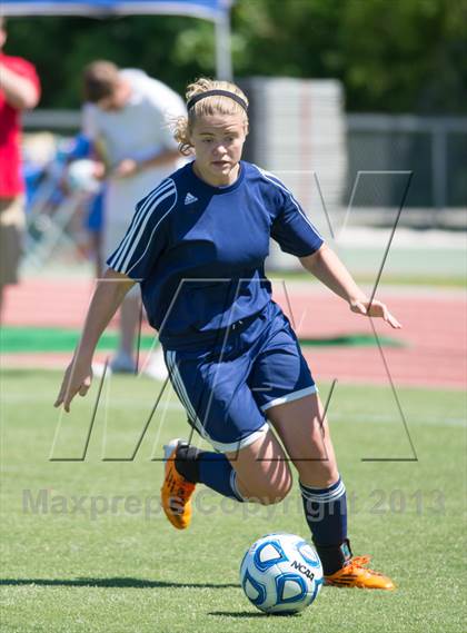Thumbnail 2 in Swansboro vs. South Iredell (NCHSAA 2A Final) photogallery.