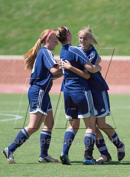 Thumbnail 2 in Swansboro vs. South Iredell (NCHSAA 2A Final) photogallery.