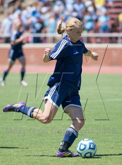 Thumbnail 2 in Swansboro vs. South Iredell (NCHSAA 2A Final) photogallery.
