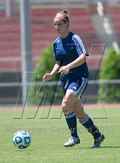 Thumbnail 2 in Swansboro vs. South Iredell (NCHSAA 2A Final) photogallery.