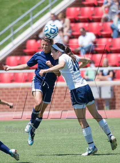 Thumbnail 2 in Swansboro vs. South Iredell (NCHSAA 2A Final) photogallery.