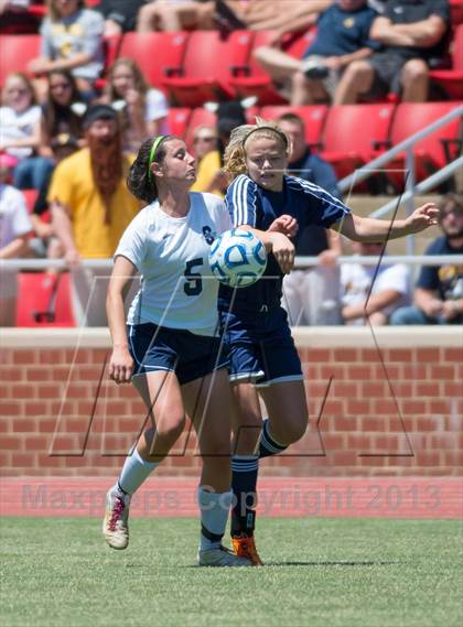 Thumbnail 2 in Swansboro vs. South Iredell (NCHSAA 2A Final) photogallery.