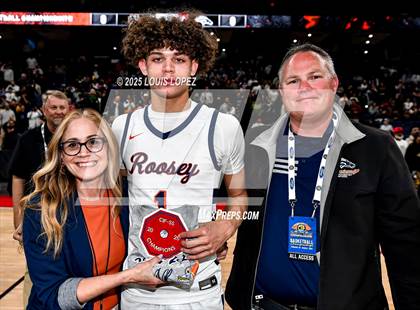 Thumbnail 2 in Roosevelt vs. Notre Dame (SO) (CIF SS Open DIV Championship) photogallery.