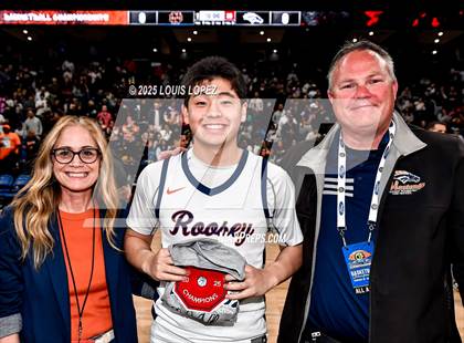 Thumbnail 3 in Roosevelt vs. Notre Dame (SO) (CIF SS Open DIV Championship) photogallery.