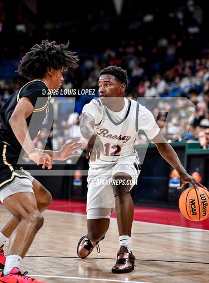 Thumbnail 3 in Roosevelt vs. Notre Dame (SO) (CIF SS Open DIV Championship) photogallery.
