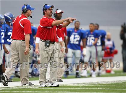 Thumbnail 2 in Cinco Ranch vs. West Brook (Teaxs 5A Region 3 Playoffs) photogallery.