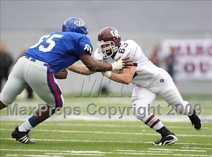Thumbnail 1 in Cinco Ranch vs. West Brook (Teaxs 5A Region 3 Playoffs) photogallery.