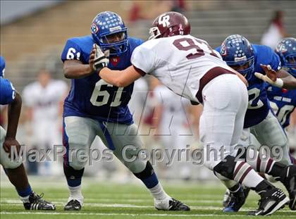 Thumbnail 3 in Cinco Ranch vs. West Brook (Teaxs 5A Region 3 Playoffs) photogallery.