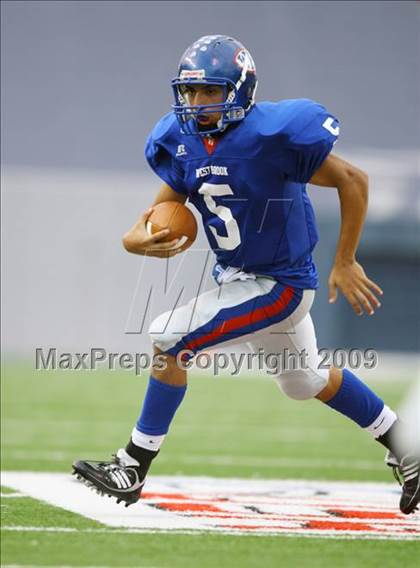 Thumbnail 1 in Cinco Ranch vs. West Brook (Teaxs 5A Region 3 Playoffs) photogallery.