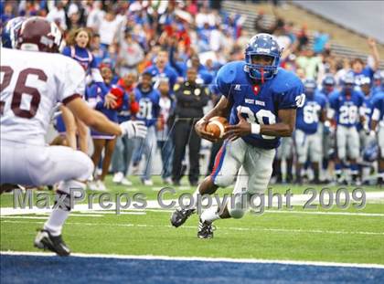 Thumbnail 1 in Cinco Ranch vs. West Brook (Teaxs 5A Region 3 Playoffs) photogallery.